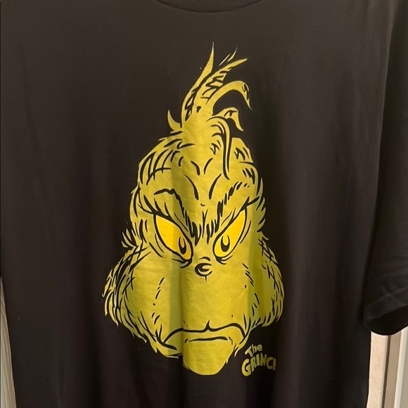 Hybrid Apparel Black grinch Graphic Short Sleeve Tee - Picture 1 of 9